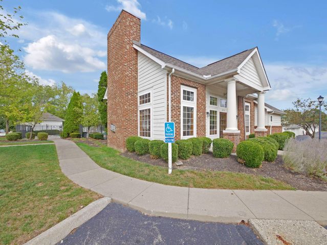 1113 Green Knoll Drive, Westerville, OH 43081