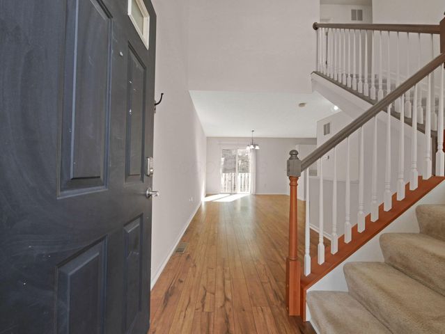 1113 Green Knoll Drive, Westerville, OH 43081