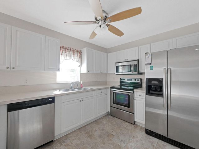 1113 Green Knoll Drive, Westerville, OH 43081