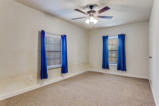 616 Black Hills Drive, Burleson, TX 76028