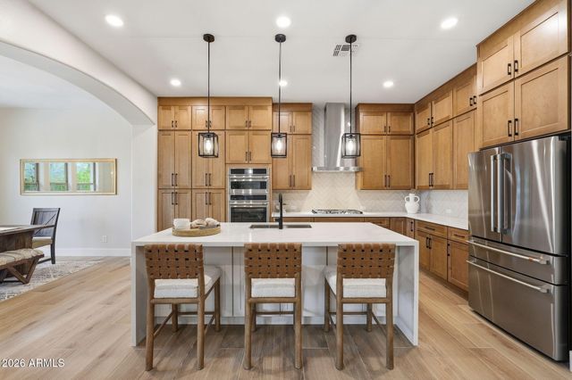 18008 W OCOTILLO Avenue, Goodyear, AZ 85338