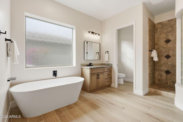 18008 W OCOTILLO Avenue, Goodyear, AZ 85338