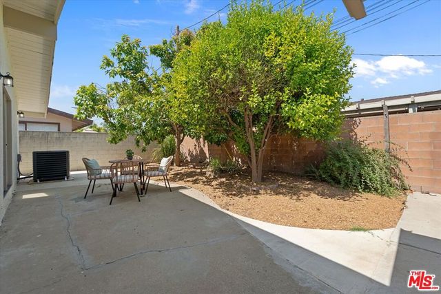 13603 Chadron Avenue, Hawthorne, CA 90250