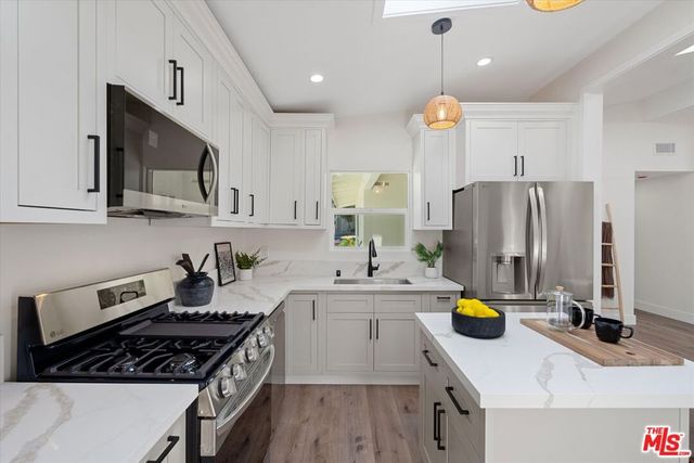 13603 Chadron Avenue, Hawthorne, CA 90250