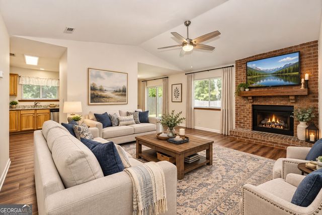 102 Quail Run, Peachtree City, GA 30269
