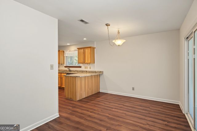 102 Quail Run, Peachtree City, GA 30269