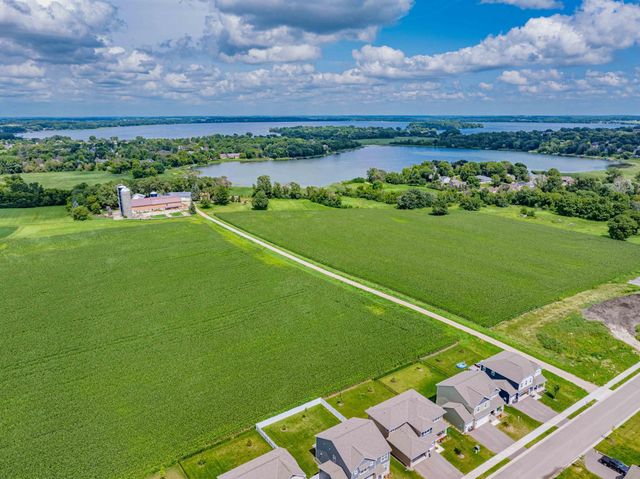 830 Foxglove Terrace, Waconia, MN 55387