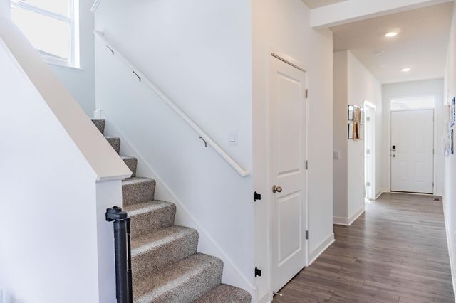 830 Foxglove Terrace, Waconia, MN 55387