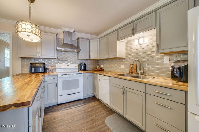 169 Mays Road, Elizabethton, TN 37643