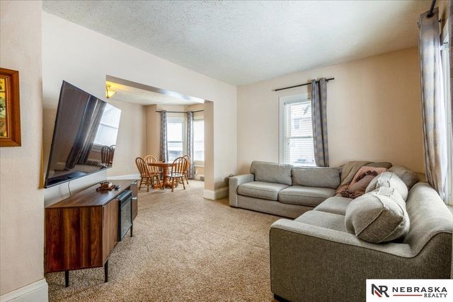 850 N D Street, Fremont, NE 68025