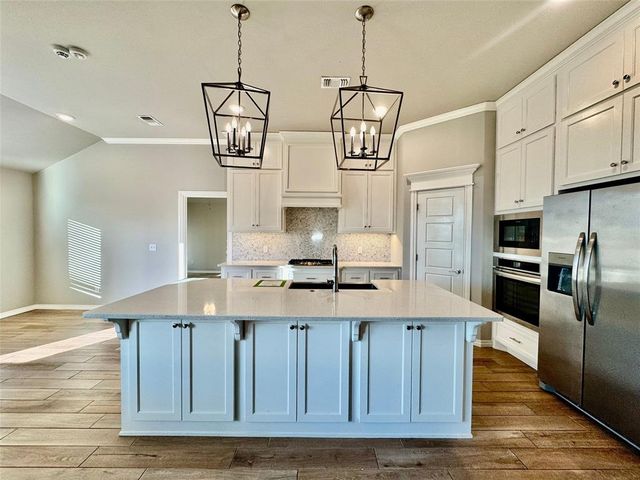 8416 Rainier Street, Edmond, OK 73034