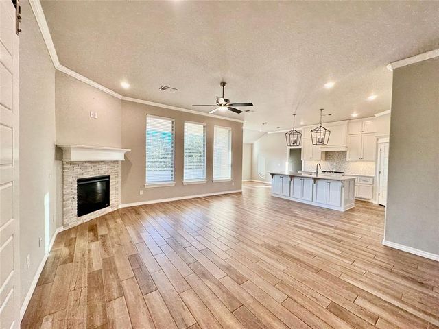 8416 Rainier Street, Edmond, OK 73034