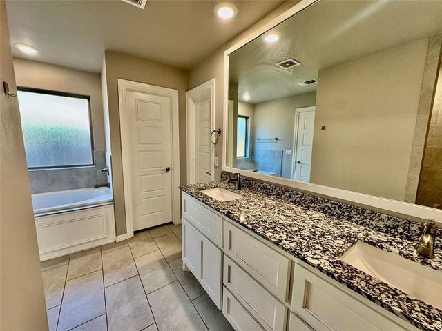 8416 Rainier Street, Edmond, OK 73034