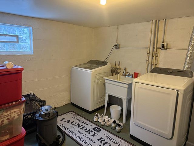 1424 Oregon STREET, Racine, WI 53405