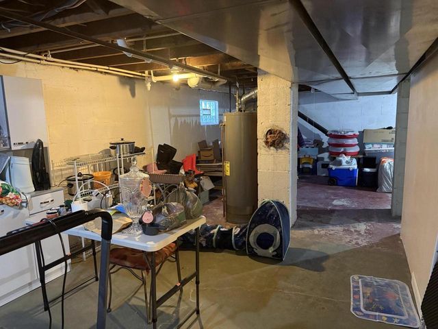 1424 Oregon STREET, Racine, WI 53405