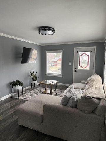 1424 Oregon STREET, Racine, WI 53405