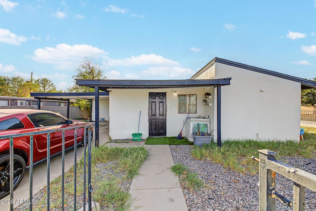 2162 N SPRING --, Mesa, AZ 85203 — exterior