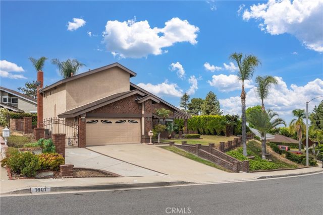 1563 Avenida Entrada, San Dimas, CA 91773