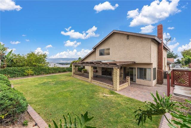 1563 Avenida Entrada, San Dimas, CA 91773