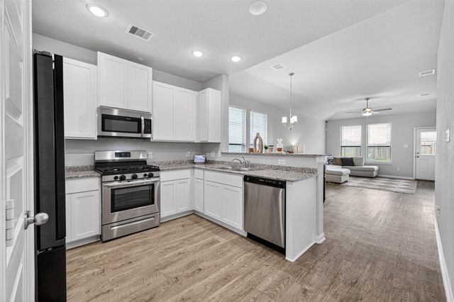 8006 Barret Travis Court, Beasley, TX 77417