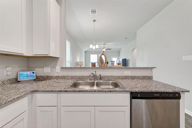 8006 Barret Travis Court, Beasley, TX 77417