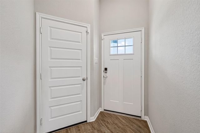 8006 Barret Travis Court, Beasley, TX 77417