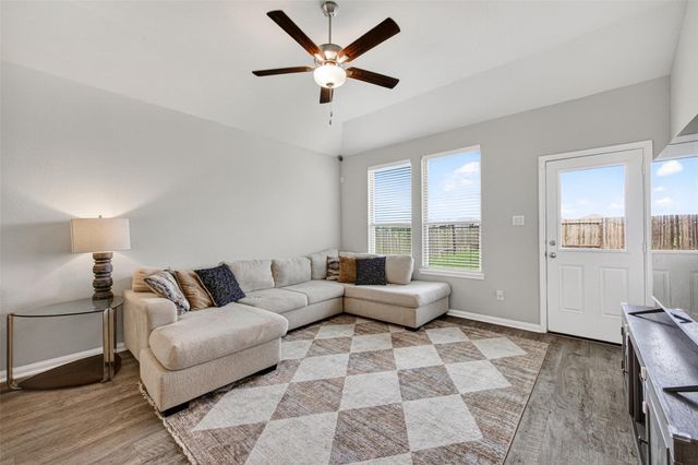 8006 Barret Travis Court, Beasley, TX 77417