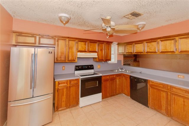 13109 Deepwater, Corpus Christi, TX 78410