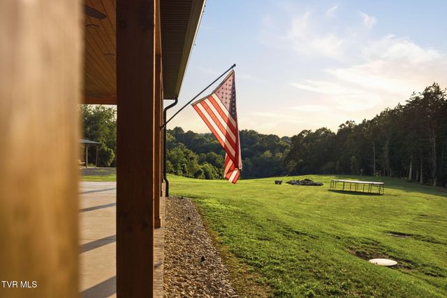 141 Kitzmiller Road, Gray, TN 37615