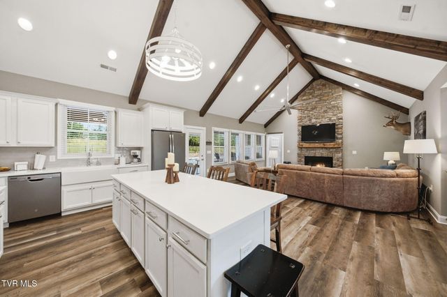 141 Kitzmiller Road, Gray, TN 37615