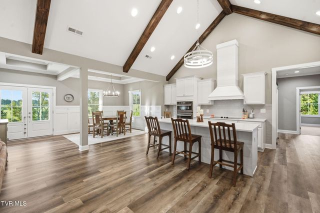 141 Kitzmiller Road, Gray, TN 37615