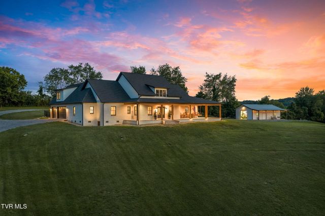 141 Kitzmiller Road, Gray, TN 37615