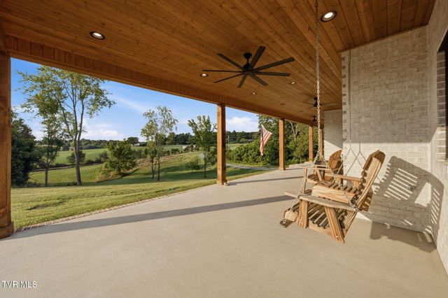 141 Kitzmiller Road, Gray, TN 37615