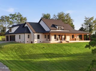 141 Kitzmiller Road, Gray, TN 37615