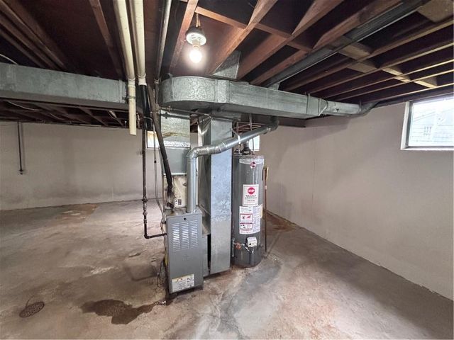 9130 E 44th Street, Kansas City, MO 64133
