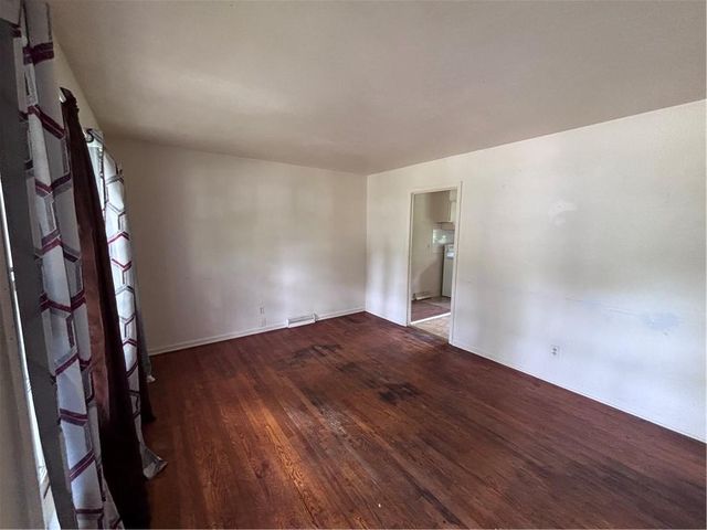 9130 E 44th Street, Kansas City, MO 64133