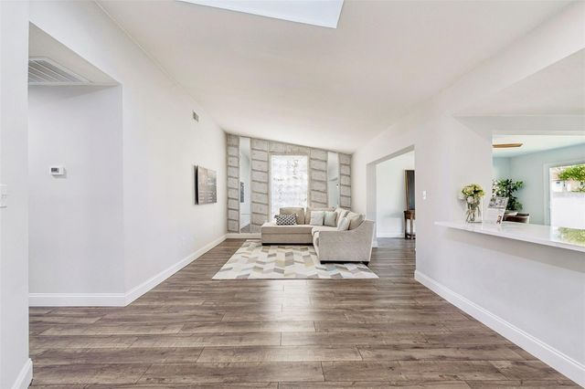 8324 DENISE DRIVE, Seminole, FL 33777