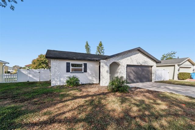 8324 DENISE DRIVE, Seminole, FL 33777