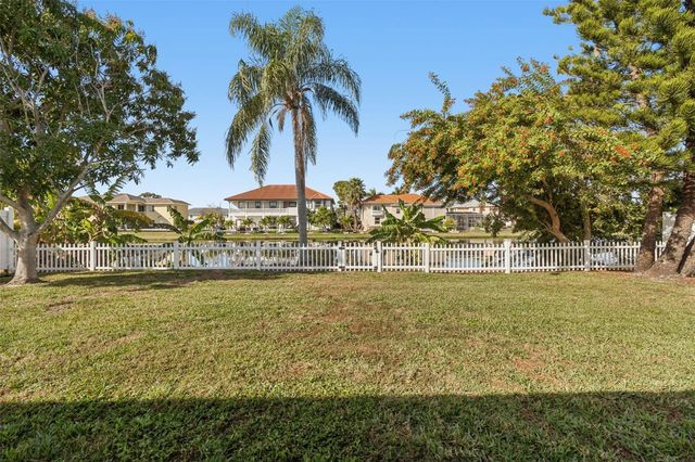 8324 DENISE DRIVE, Seminole, FL 33777