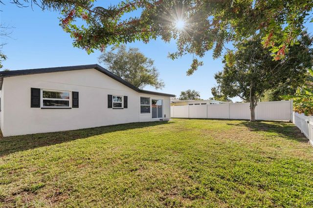 8324 DENISE DRIVE, Seminole, FL 33777