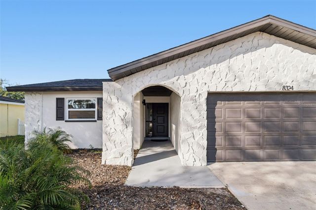 8324 DENISE DRIVE, Seminole, FL 33777