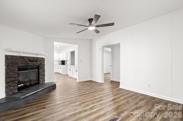 12332 Buxton Drive, Pineville, NC 28134