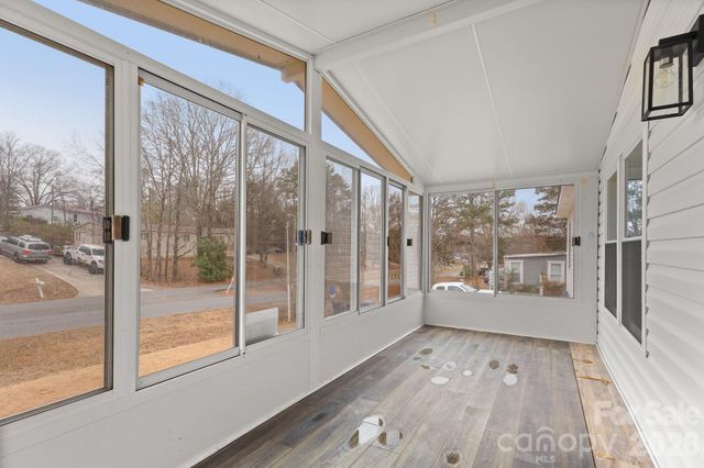 12332 Buxton Drive, Pineville, NC 28134