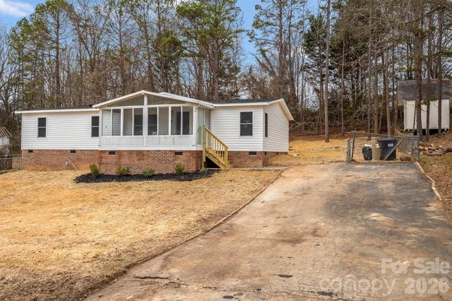 12332 Buxton Drive, Pineville, NC 28134