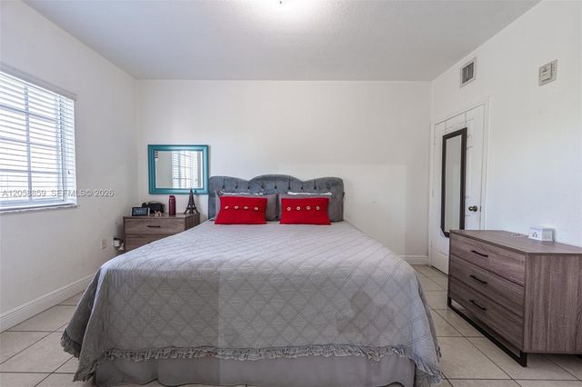 6930 NW 179th St 304-8, Hialeah, FL 33015