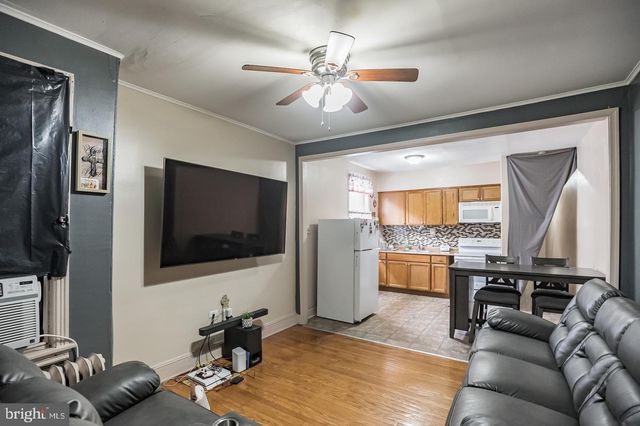 1925 E ALLEGHENY AVE, Philadelphia, PA 19134