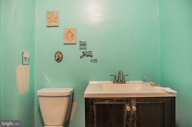 1925 E ALLEGHENY AVE, Philadelphia, PA 19134