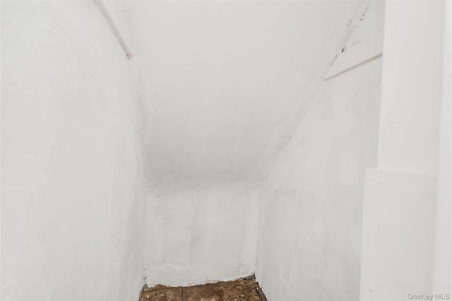 12 W 183rd Street, Bronx, NY 10453