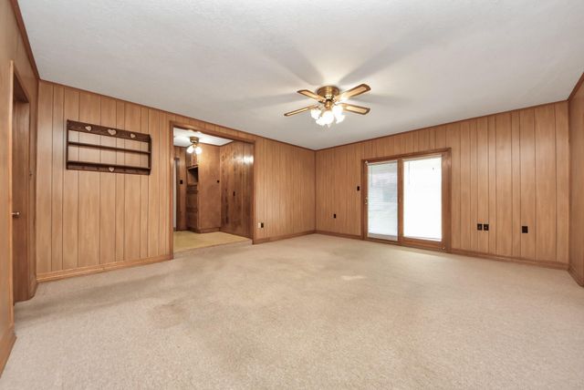 900 S Circle Drive, Baytown, TX 77520