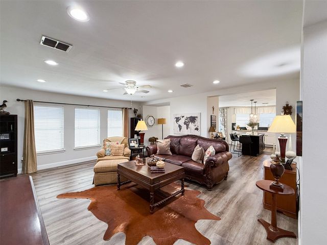 2017 Yellowstone Lane, Corinth, TX 76210